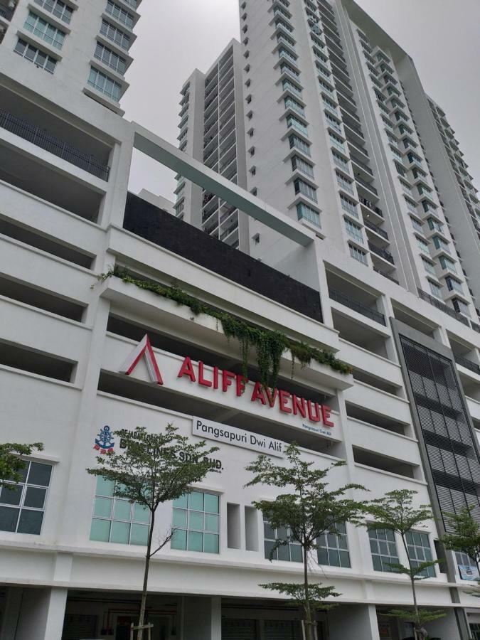 Aliff Avenue 2 Bedroom Homestay Johor Bahru Eksteriør bilde